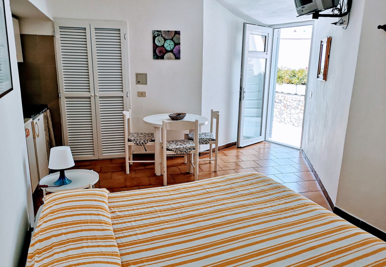 Appartamento a Ponza - Turistcasa - Corso Umberto 109 -