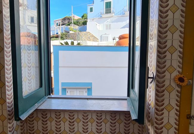 Appartamento a Ponza - Turistcasa - Il Ballatoio 82 -