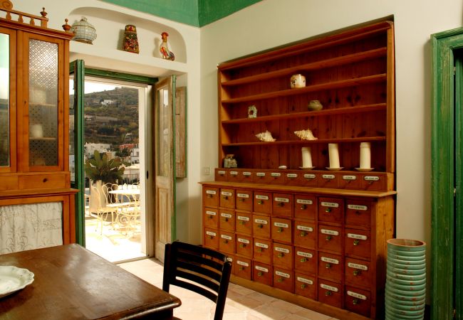 Villa a Ponza - Turistcasa - La Scalinatella 121 -