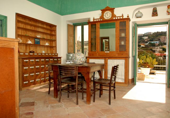 Villa a Ponza - Turistcasa - La Scalinatella 121 -