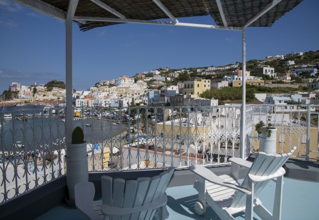 Villa a Ponza - Turistcasa - La Scalinatella 121 -