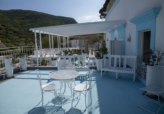 Villa a Ponza - Turistcasa - La Scalinatella 121 -