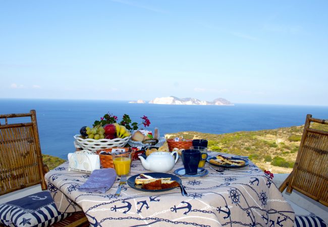 Affitto per camere a Ponza - B&B Il Gabbiano camera matrimoniale 05