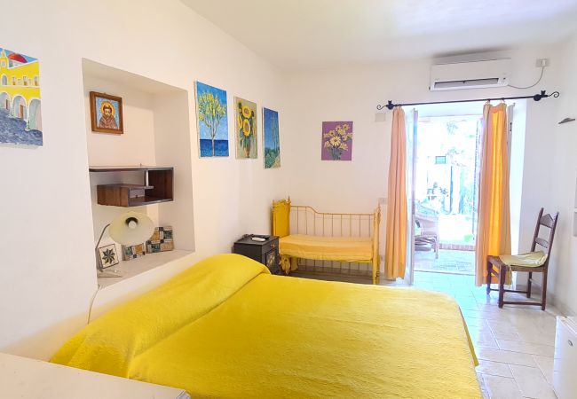 Villa a Ponza - Turistcasa -Villa  La Limonaia a mare