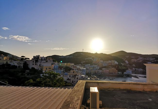 Appartamento a Ponza - Turistcasa - Scarpellini 7-