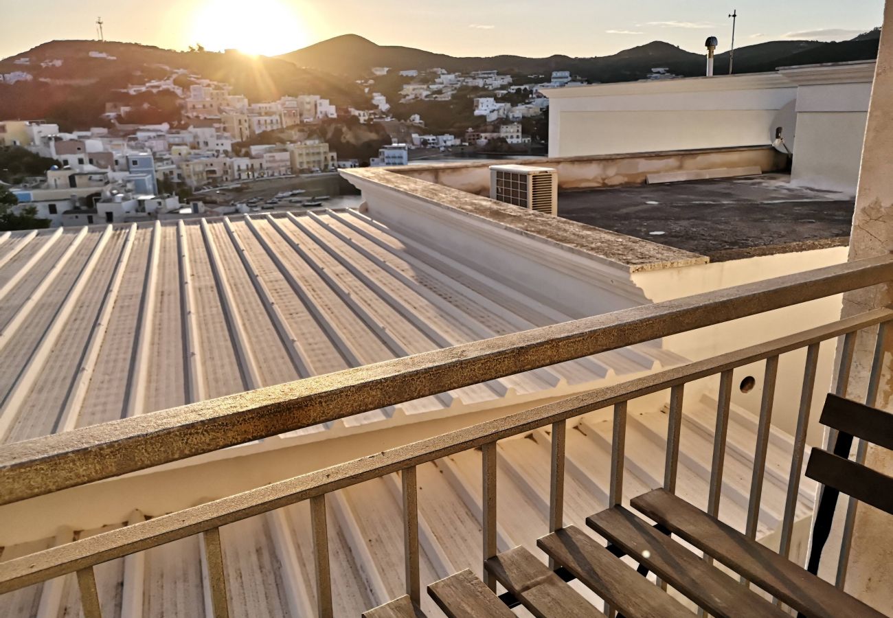 Appartamento a Ponza - Turistcasa - Scarpellini 8 -