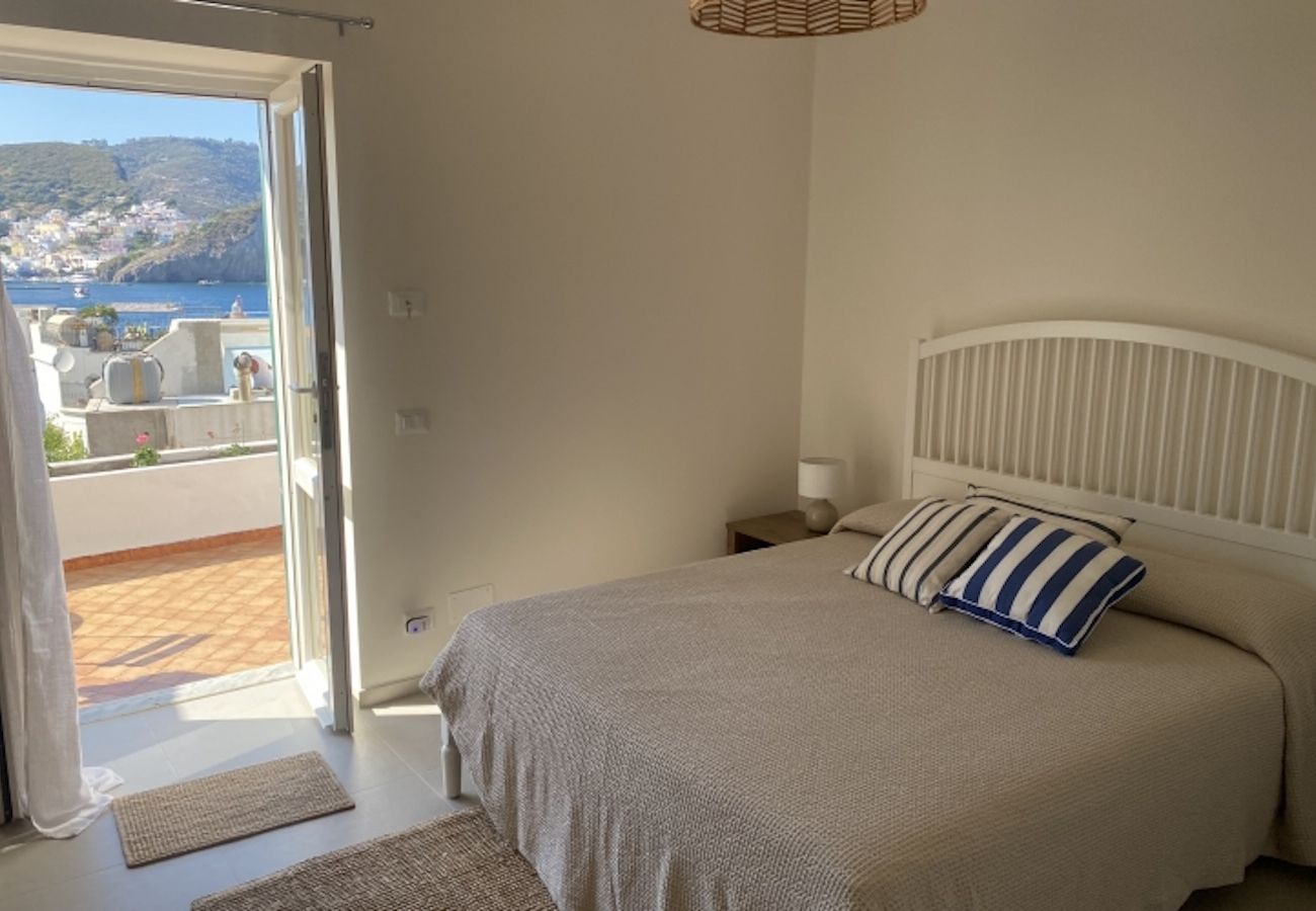 Affitto per camere a Ponza - B&B Casa Elvira 2