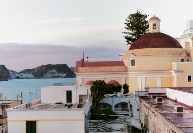Appartamento a Ponza - Turistcasa - Porto sicuro