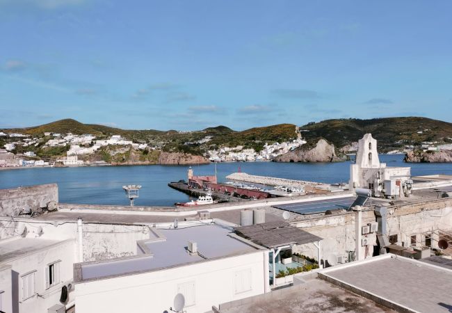 Appartamento a Ponza - Turistcasa - Porto sicuro