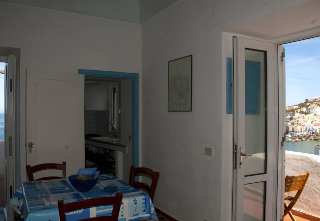 Ferienwohnung in Ponza - Turistcasa - Giancos 67 -