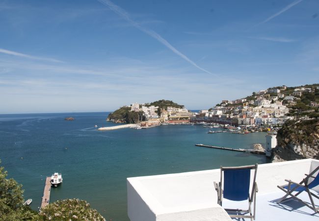 Ferienwohnung in Ponza - Turistcasa - Giancos 69 -