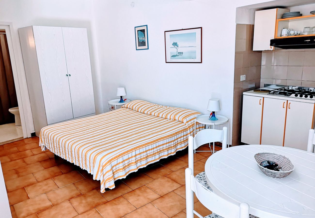 Ferienwohnung in Ponza - Turistcasa - Corso Umberto 109 -