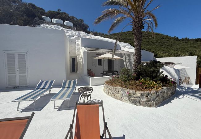 Ferienwohnung in Ponza - Turistcasa - Frontone 47 -