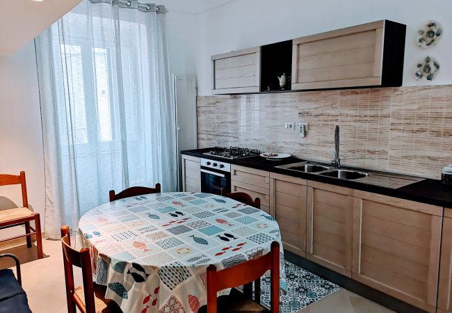 Ferienwohnung in Ponza - Turistcasa - Il Ballatoio 83 -