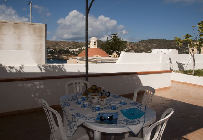 Ferienwohnung in Ponza - Turistcasa - Parata 41 -