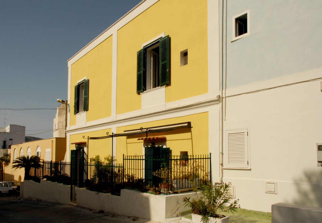 Ferienwohnung in Ponza - Turistcasa - Il soldino 46 -