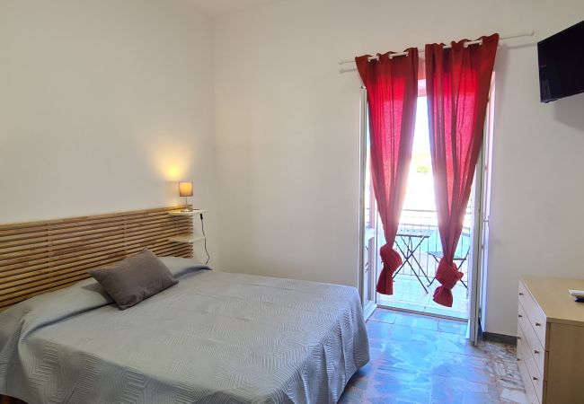 Ferienwohnung in Ponza - Turistcasa - Scarpellini 8 -