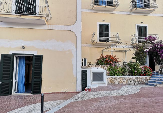 Ferienwohnung in Ponza - Turistcasa - Pilato 8 -