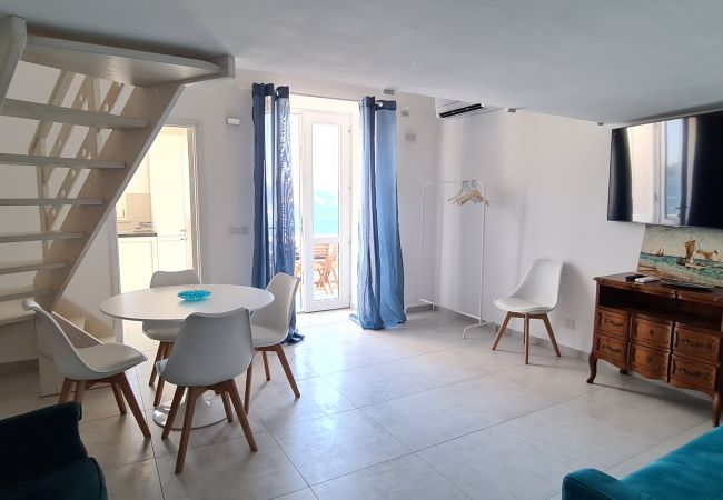 Wohnung in Ponza - Turistcasa - Mini Suite Corso Umberto 111