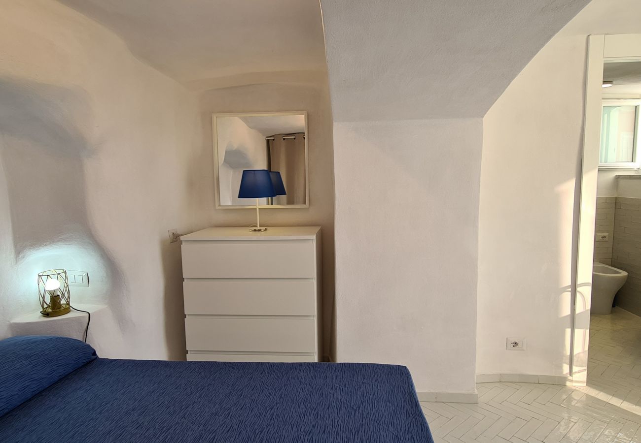 Ferienwohnung in Ponza - Turistcasa - Il Grottino -