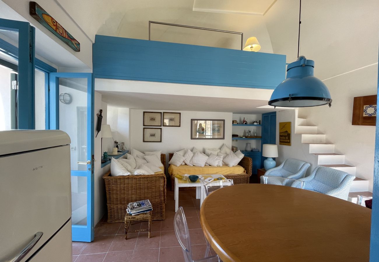 Ferienwohnung in Ponza - Turistcasa - La casa della bella Lucia -