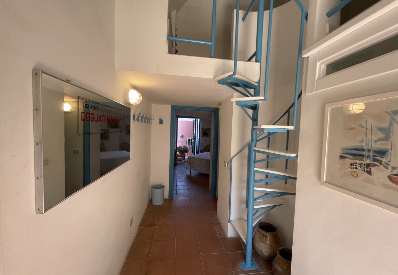 Ferienwohnung in Ponza - Turistcasa - La casa della bella Lucia -