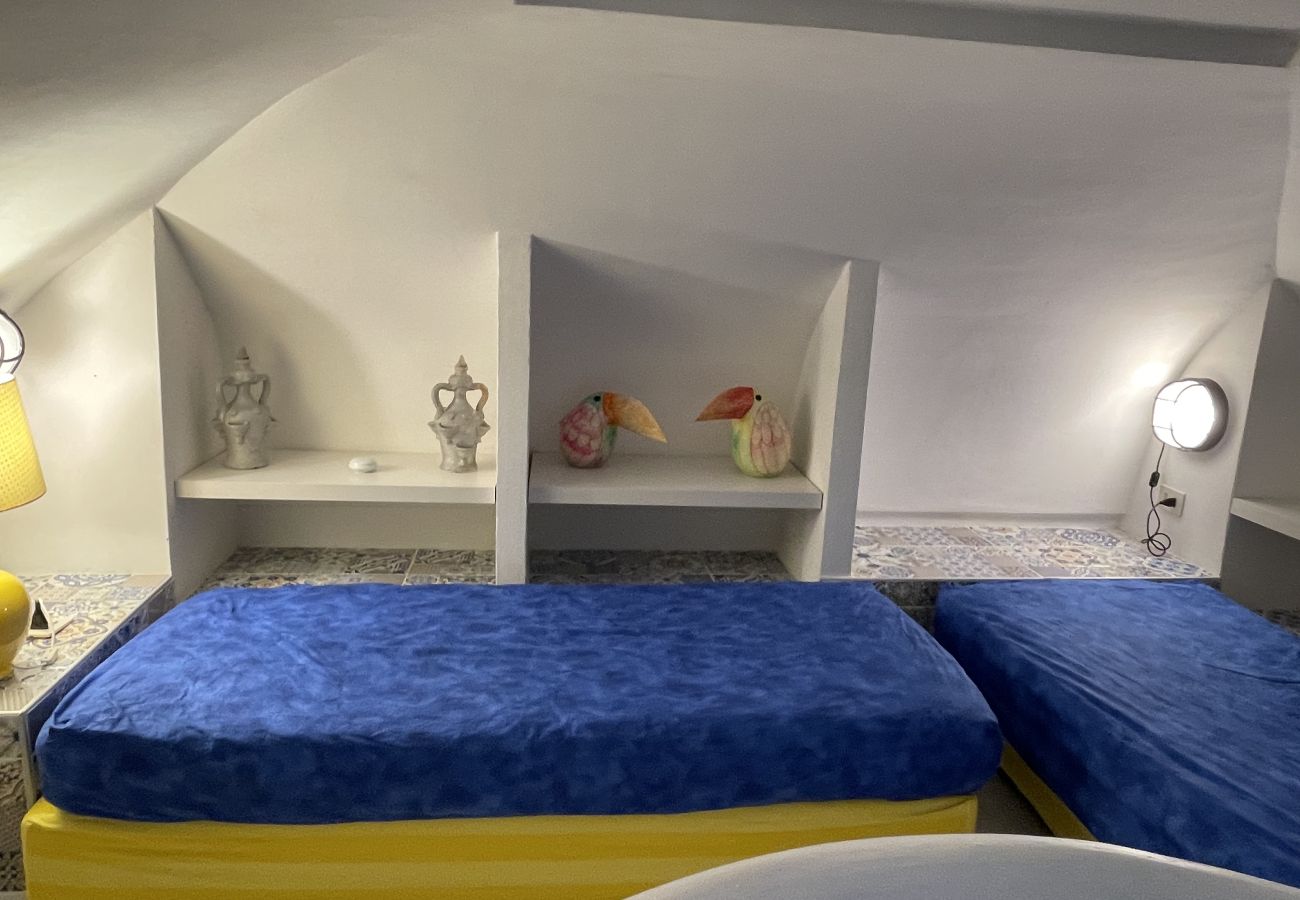 Ferienwohnung in Ponza - Turistcasa - La casa della bella Lucia -