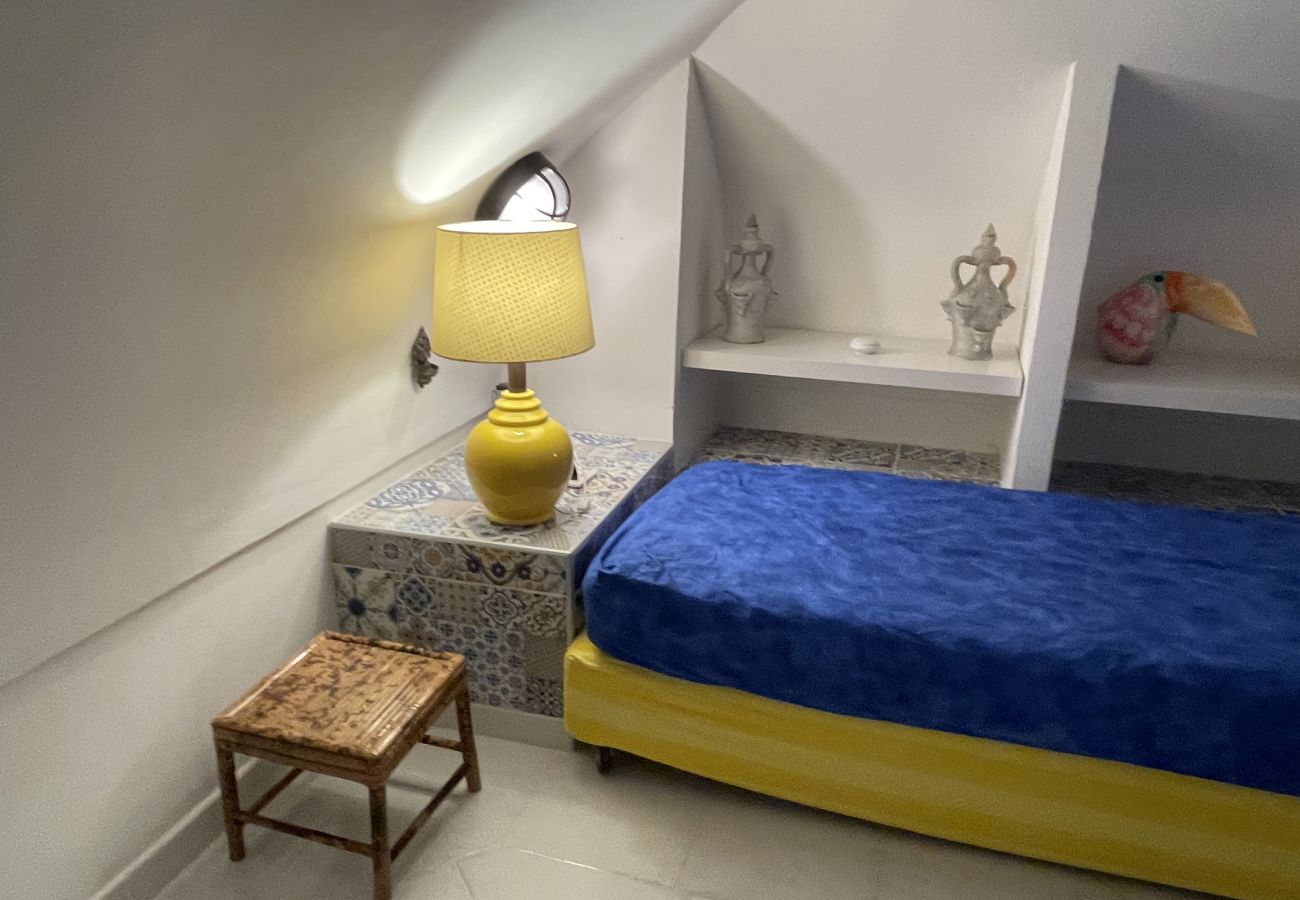 Ferienwohnung in Ponza - Turistcasa - La casa della bella Lucia -