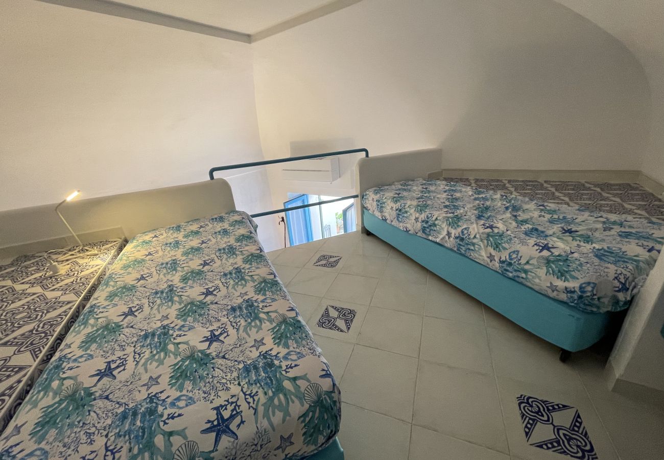 Ferienwohnung in Ponza - Turistcasa - La casa della bella Lucia -