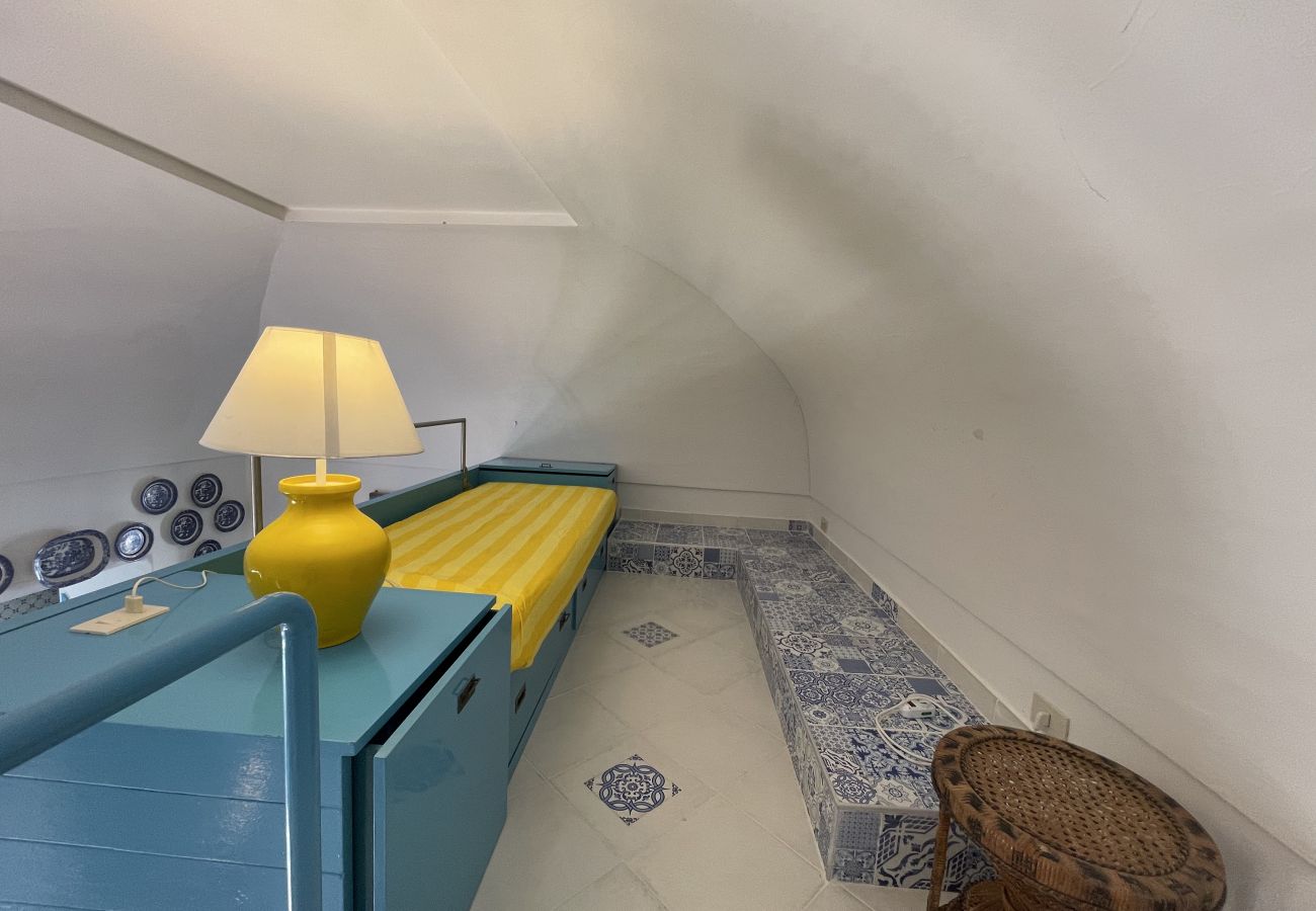 Ferienwohnung in Ponza - Turistcasa - La casa della bella Lucia -