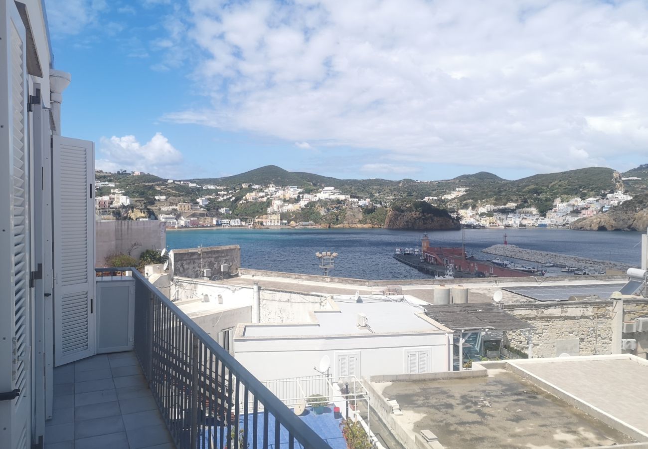 Ferienwohnung in Ponza - Turistcasa - Porto sicuro
