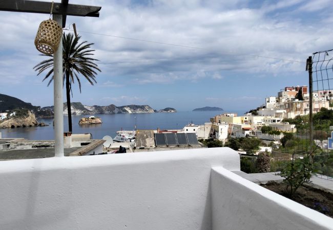 Ferienwohnung in Ponza - Turistcasa - Isolamì 1 -