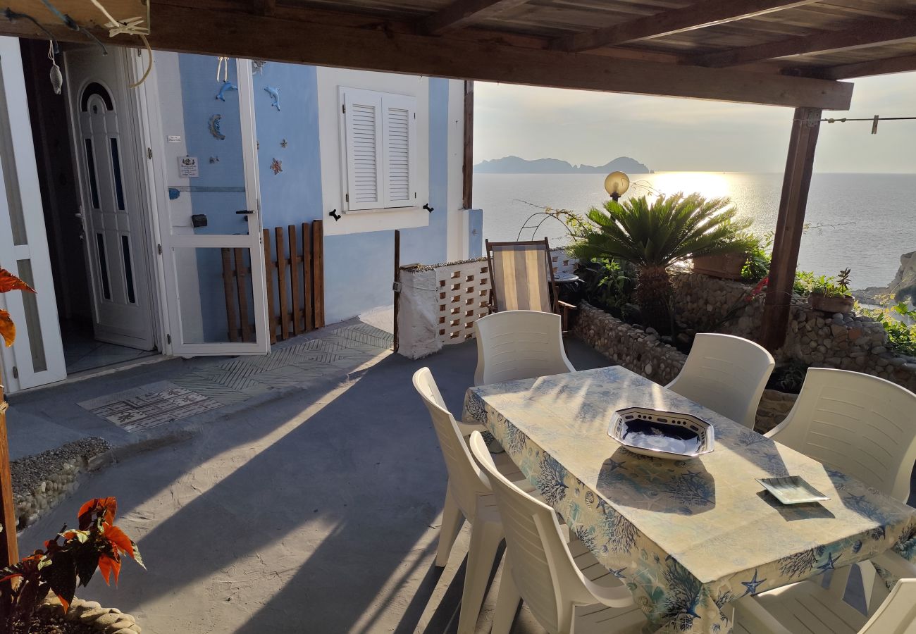 Ferienwohnung in Ponza - Turistcasa - Salsedine -