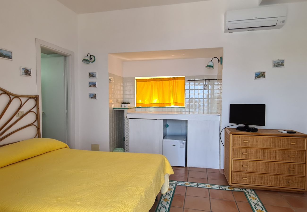 Rent by room in Ponza - b&b Casa d'aMare  - Granello di Sabbia-