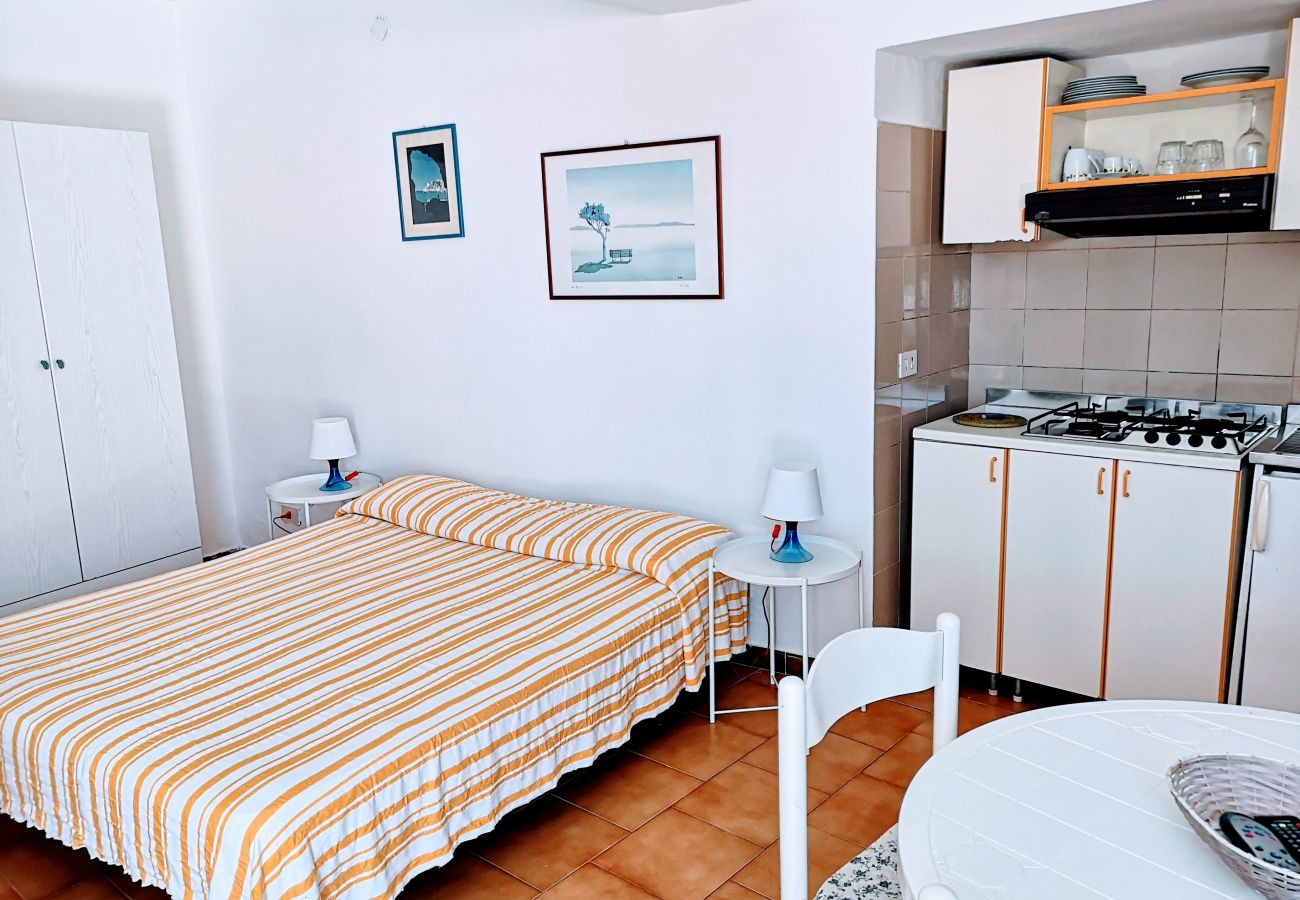 Apartment in Ponza - Turistcasa - Corso Umberto 109 -
