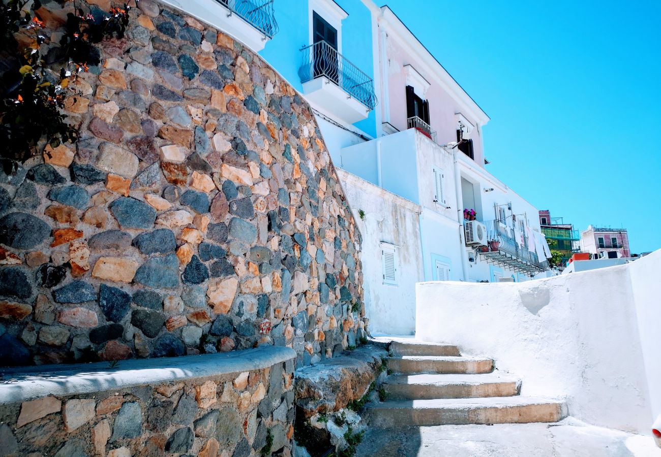Apartment in Ponza - Turistcasa - Corso Umberto 109 -