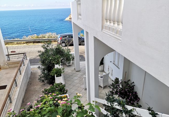 Rent by room in Ponza - b&b Casa d'aMare - Acqua di sale -