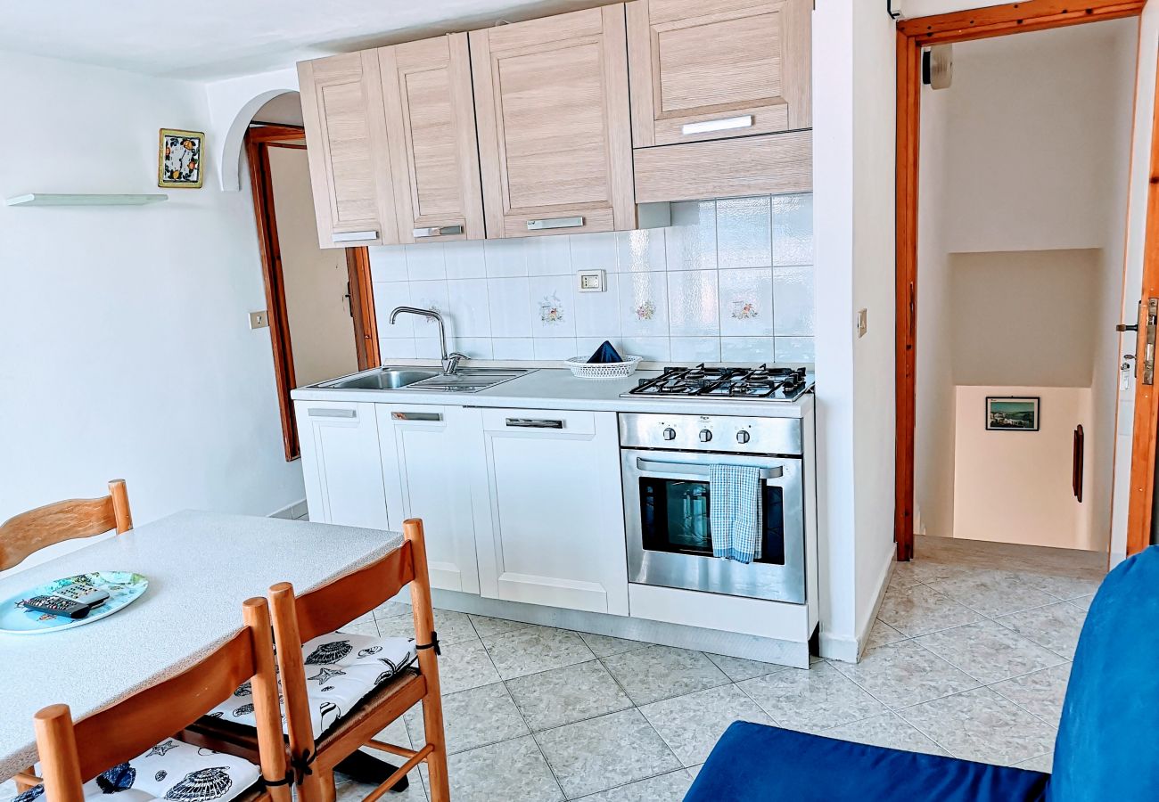 Apartment in Ponza - Turistcasa - Corridoio 34 -