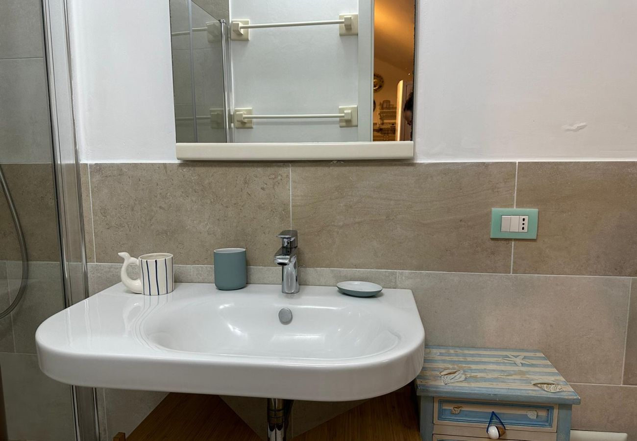 Apartment in Ponza - Turistcasa - Il soldino 46 -