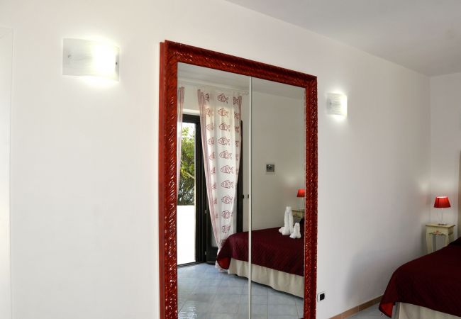 Rent by room in Ponza - B&B Il Gabbiano camera tripla 06