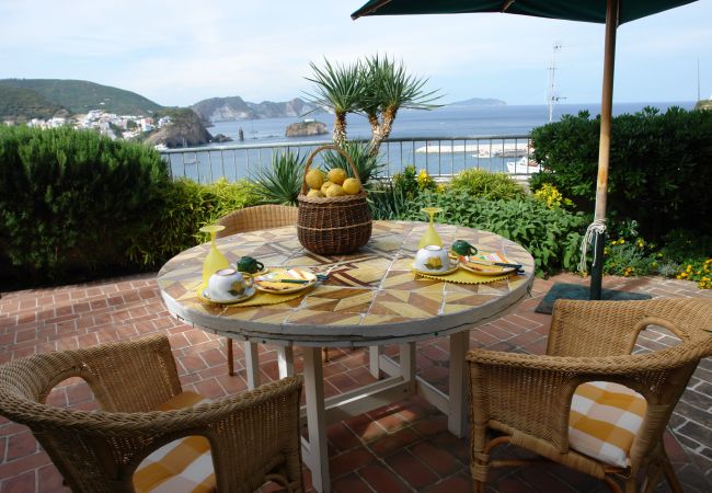 Villa in Ponza - Turistcasa -Villa  La Limonaia a mare