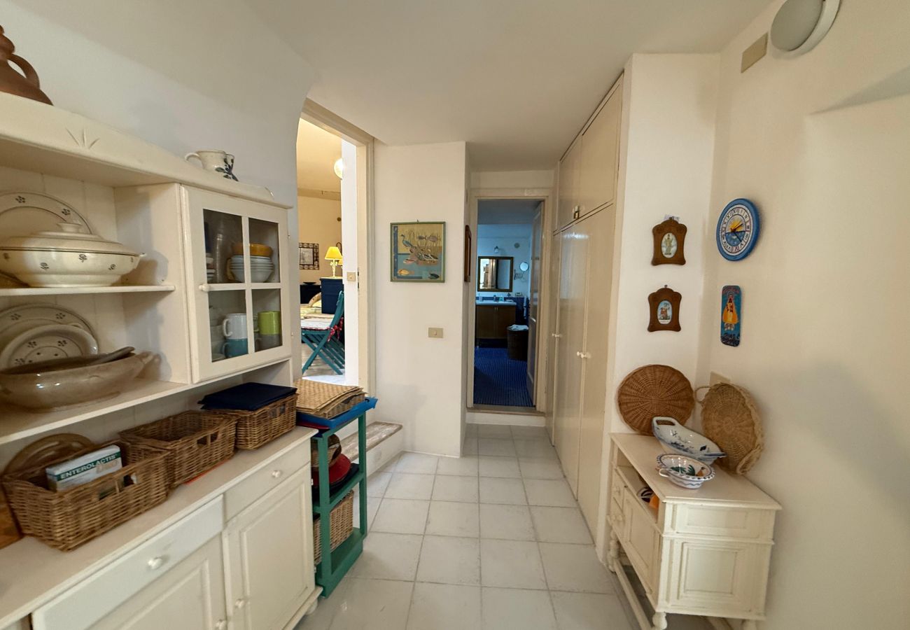 Apartment in Ponza - Turistcasa - La casa di Anna -