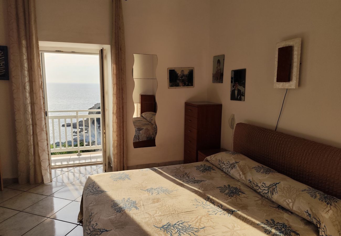 Apartment in Ponza - Turistcasa - Salsedine -