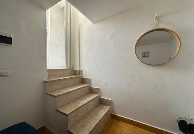 Апартаменты на Ponza - Turistcasa - Gattadamare -